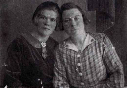Maria Schellenberg u Anna Dyck